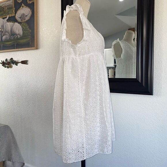 Womens V-Neck Flutter Sleeve Eyelet Detail Fit & Flare Dress White Large - Picture 7 of 9